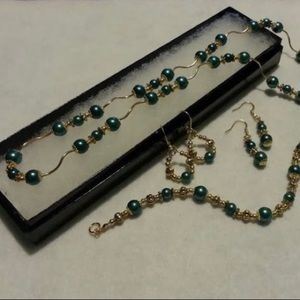 Green and Gold Glass Pearl Jewelry Set